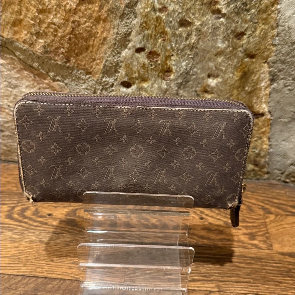 Louis Vuitton Classic Mini Lin Monogram Zipper Wallet